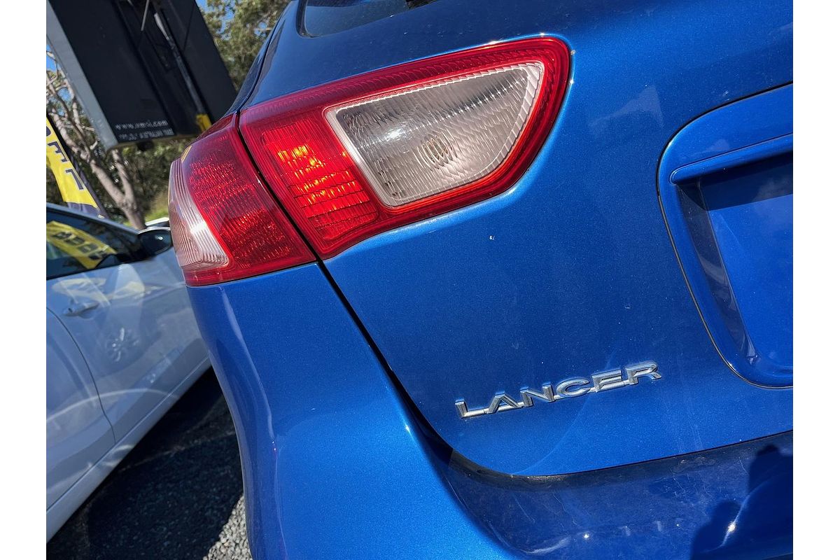 2010 Mitsubishi Lancer ES CJ