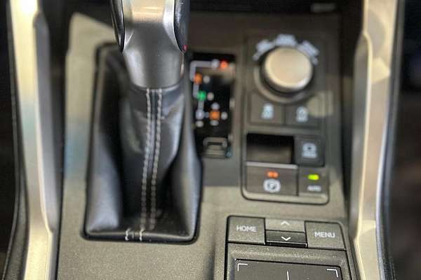 2016 Lexus NX NX200t Luxury AGZ10R