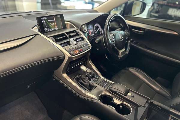 2016 Lexus NX NX200t Luxury AGZ10R
