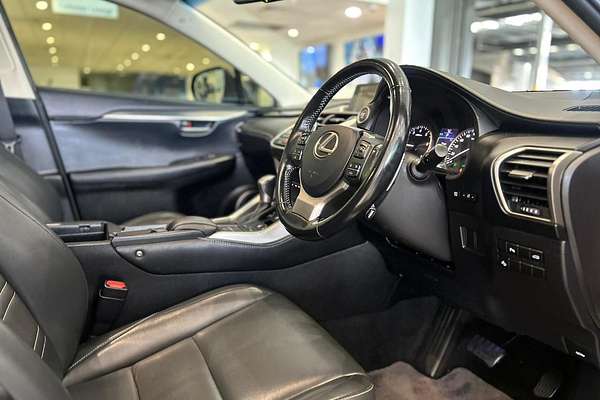 2016 Lexus NX NX200t Luxury AGZ10R