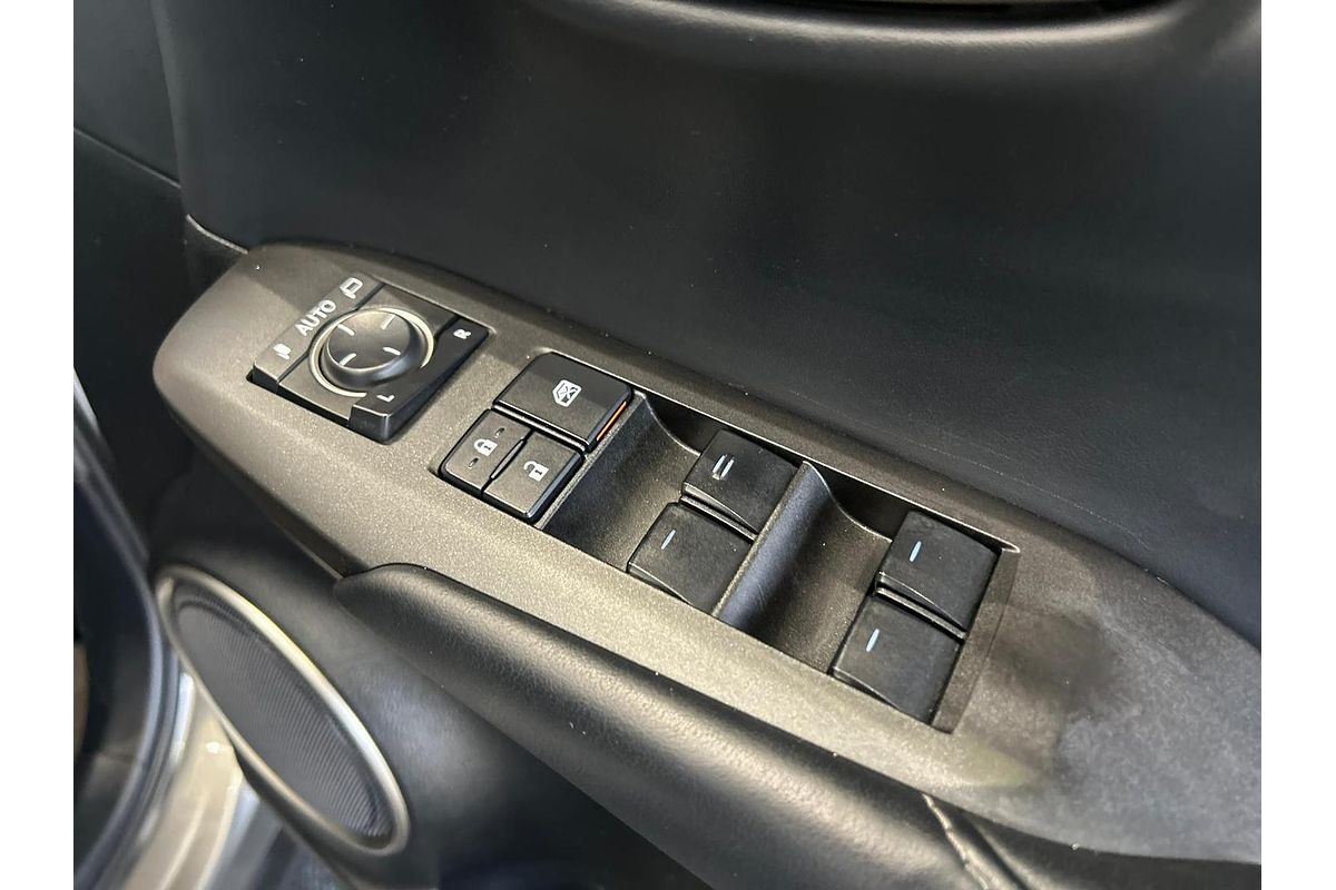 2016 Lexus NX NX200t Luxury AGZ10R