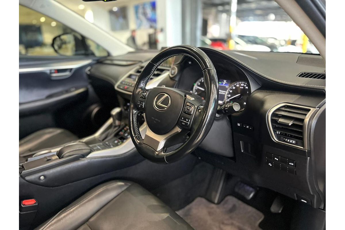 2016 Lexus NX NX200t Luxury AGZ10R