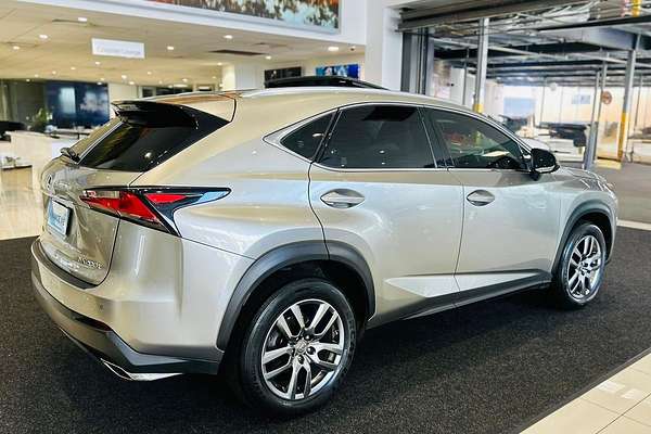 2016 Lexus NX NX200t Luxury AGZ10R