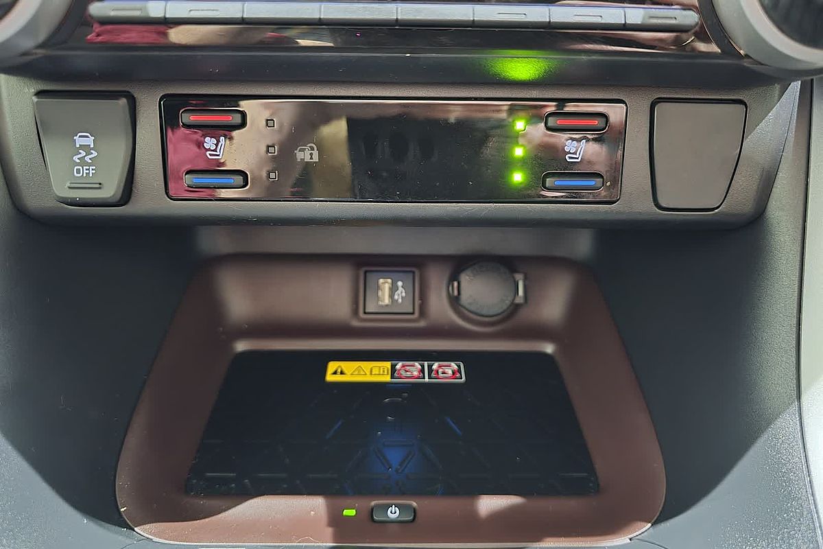 2024 Toyota RAV4 Cruiser AXAH52R