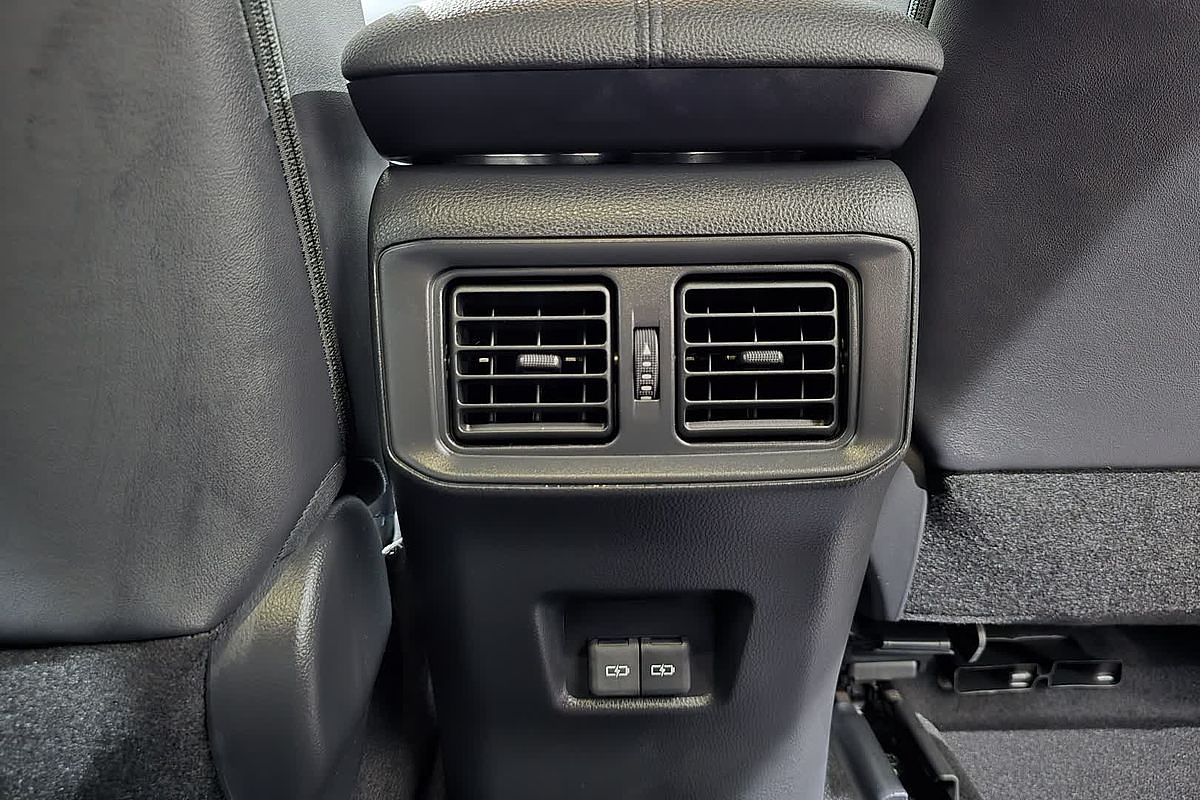 2024 Toyota RAV4 Cruiser AXAH52R