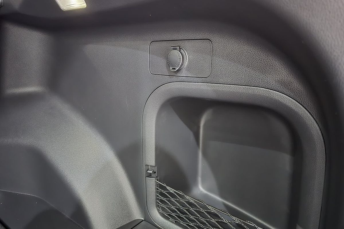 2024 Toyota RAV4 Cruiser AXAH52R
