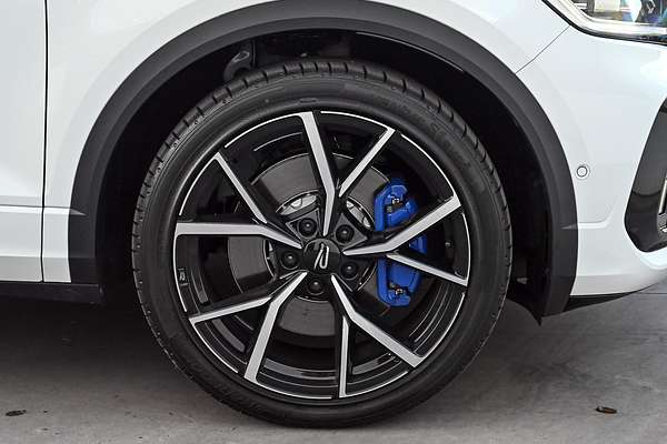 2025 Volkswagen T-Roc R D11