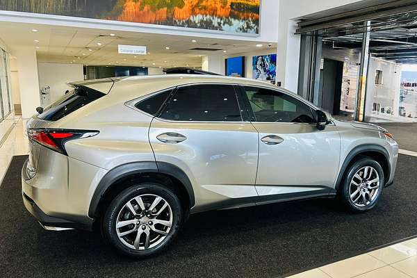 2016 Lexus NX NX200t Luxury AGZ10R