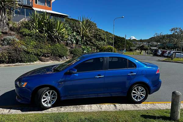 2014 Mitsubishi Lancer LS CJ