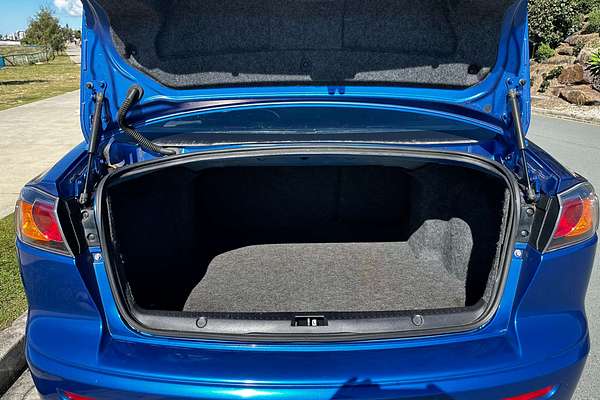 2014 Mitsubishi Lancer LS CJ