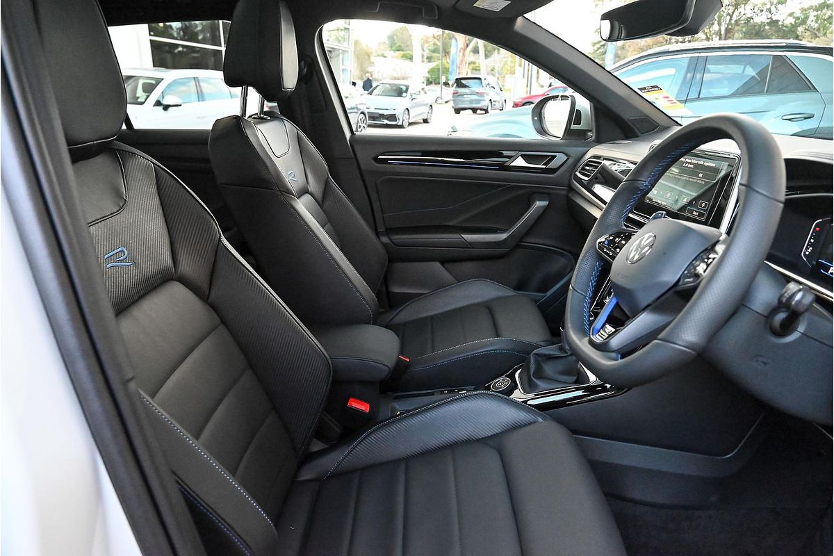 2025 Volkswagen T-Roc R D11