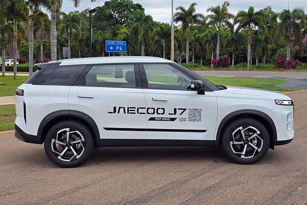 2025 JAECOO J7 Core
