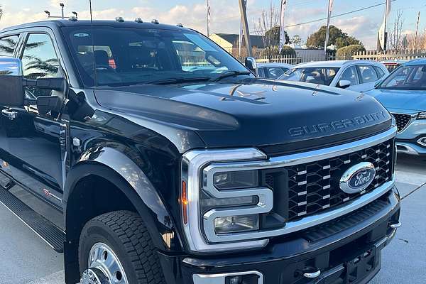 2024 Ford F450 Platinum 4X4