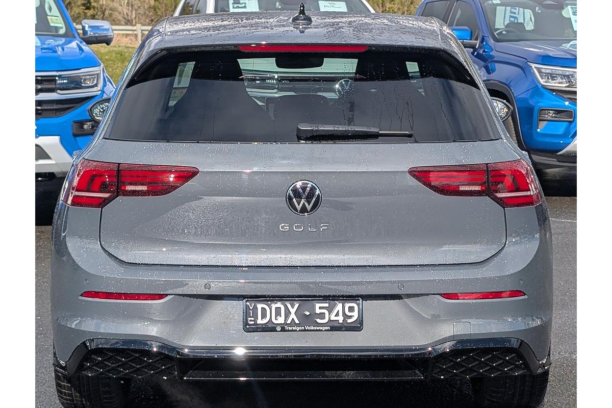 2025 Volkswagen Golf 110TSI R-Line 8.5