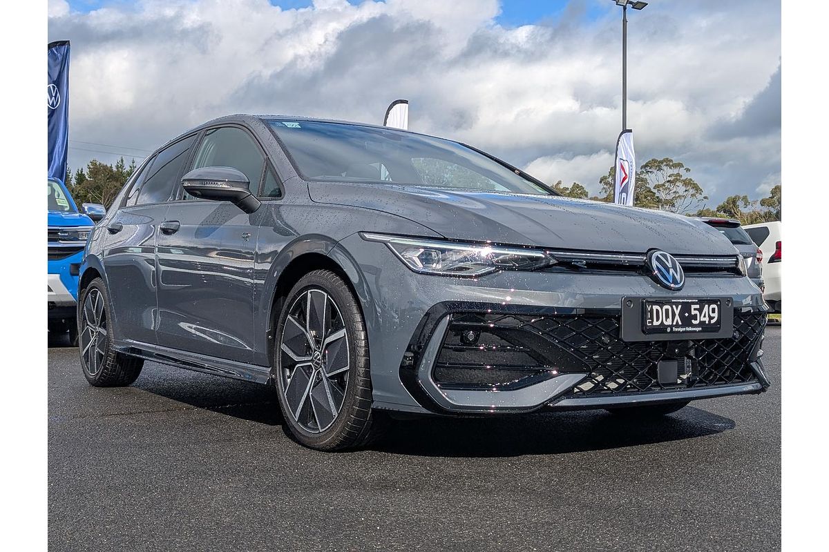2025 Volkswagen Golf 110TSI R-Line 8.5
