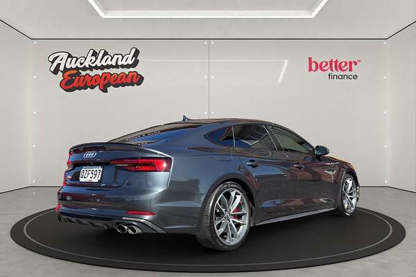 2017 Audi S5 S LINE