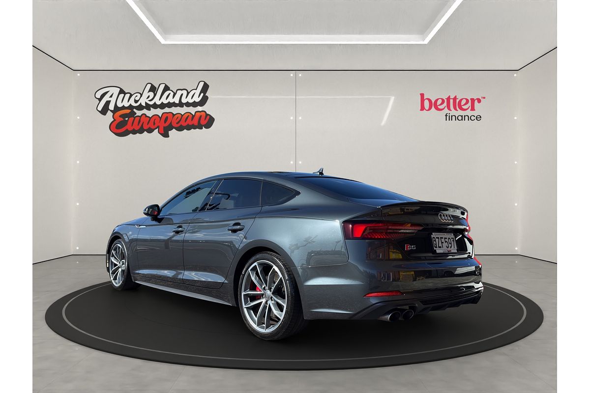 2017 Audi S5 S LINE