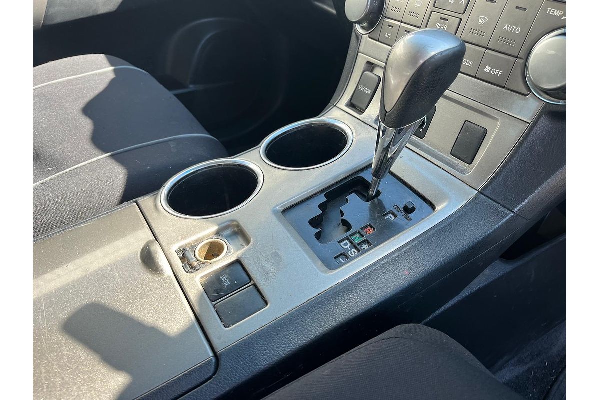 2013 Toyota Kluger KX-S GSU45R