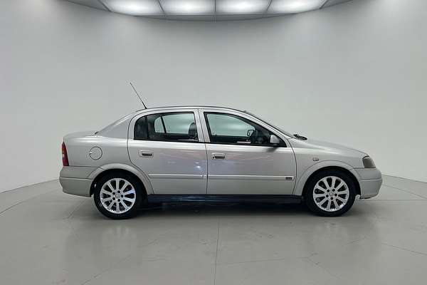 2004 Holden Astra CDX TS