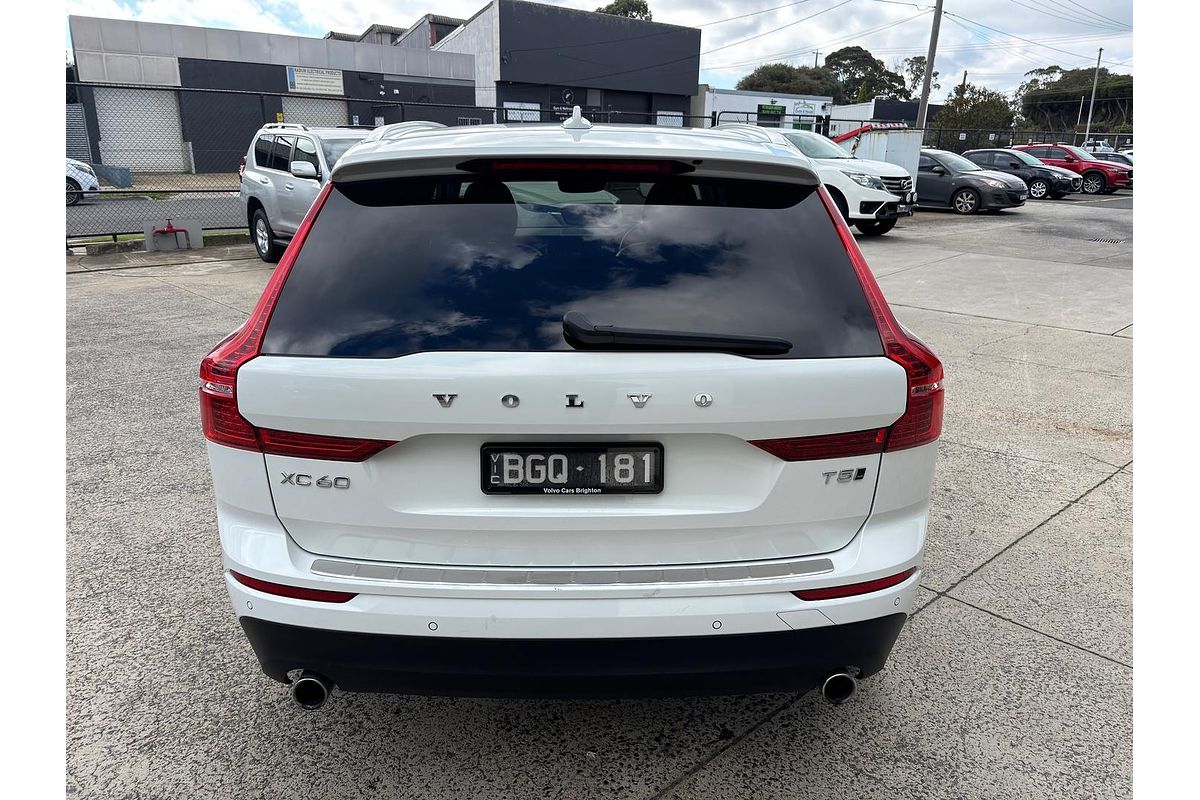 2020 Volvo XC60 T5 Momentum