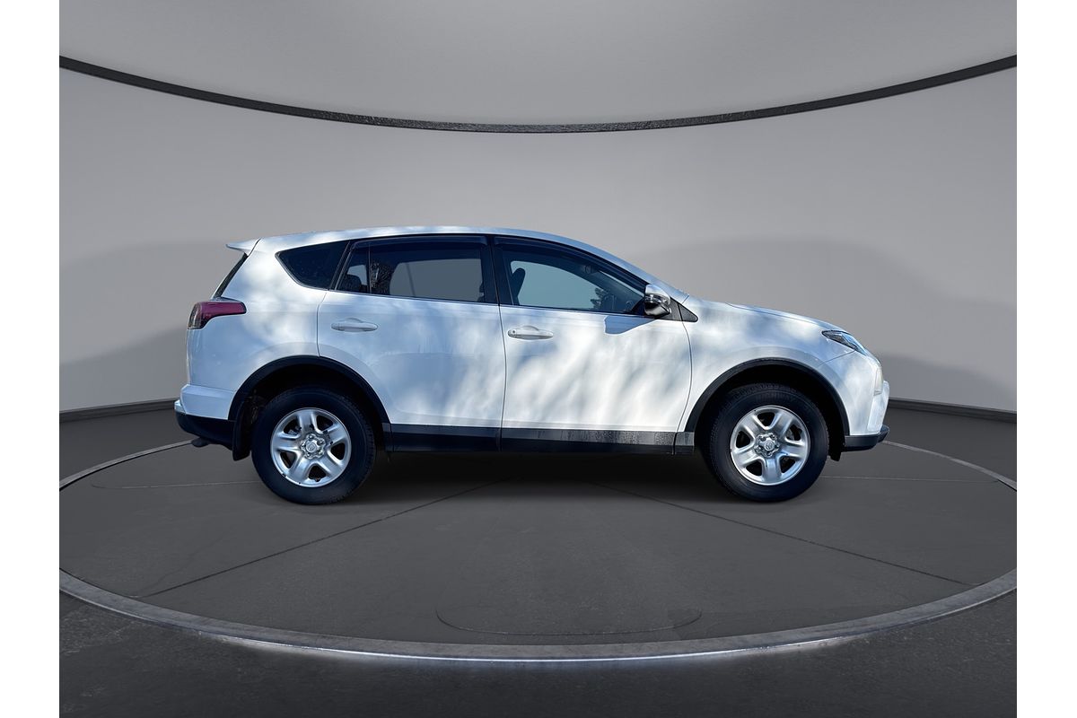 2018 Toyota RAV4 GX ZSA42R