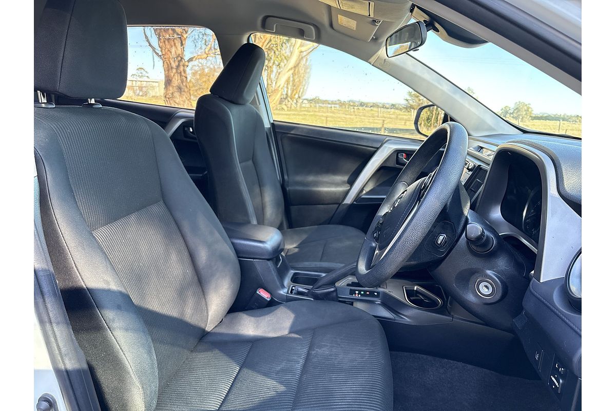 2018 Toyota RAV4 GX ZSA42R