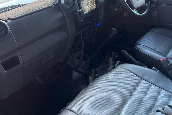 2011 Toyota Landcruiser Workmate Troopcarrier VDJ78R