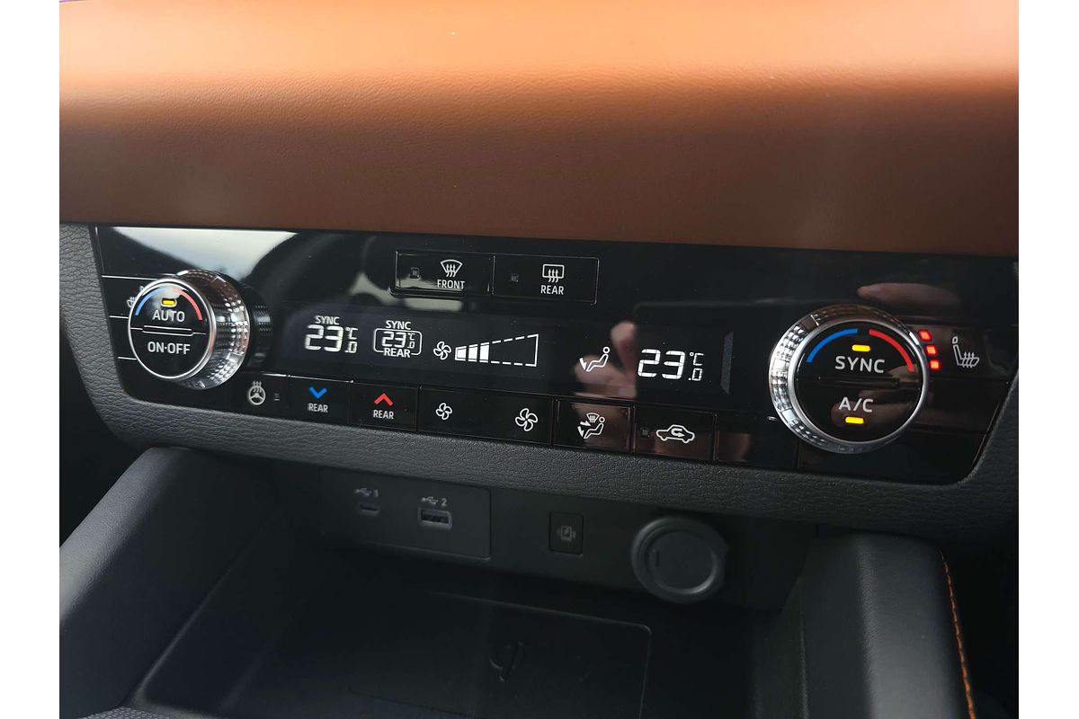 2025 Mitsubishi Outlander PHEV Exceed Tourer ZM
