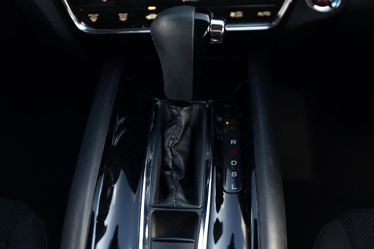 2018 Honda HR-V VTi-S