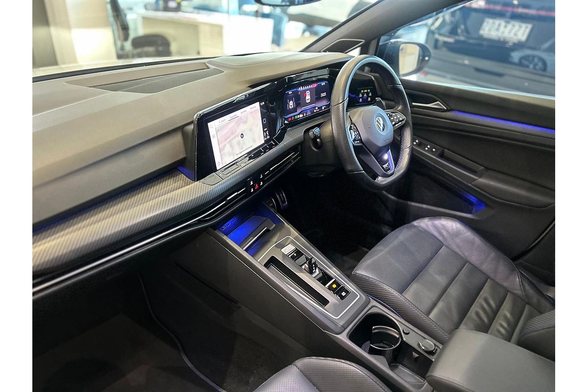 2022 Volkswagen Golf R 8
