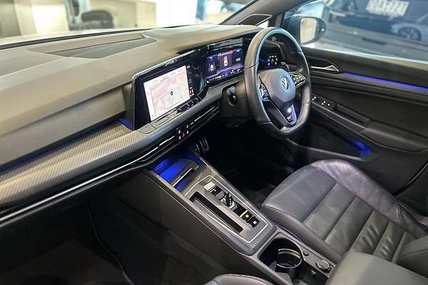 2022 Volkswagen Golf R 8