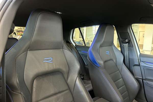 2022 Volkswagen Golf R 8