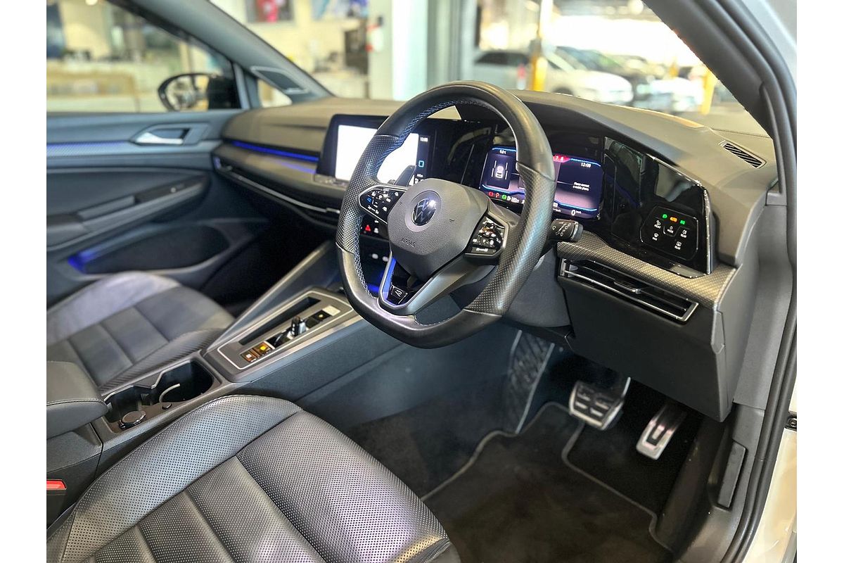 2022 Volkswagen Golf R 8