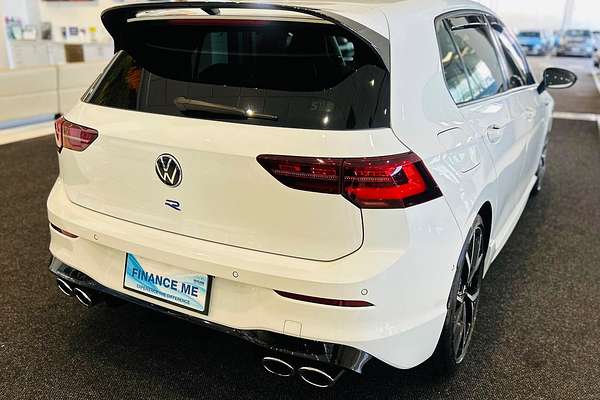 2022 Volkswagen Golf R 8