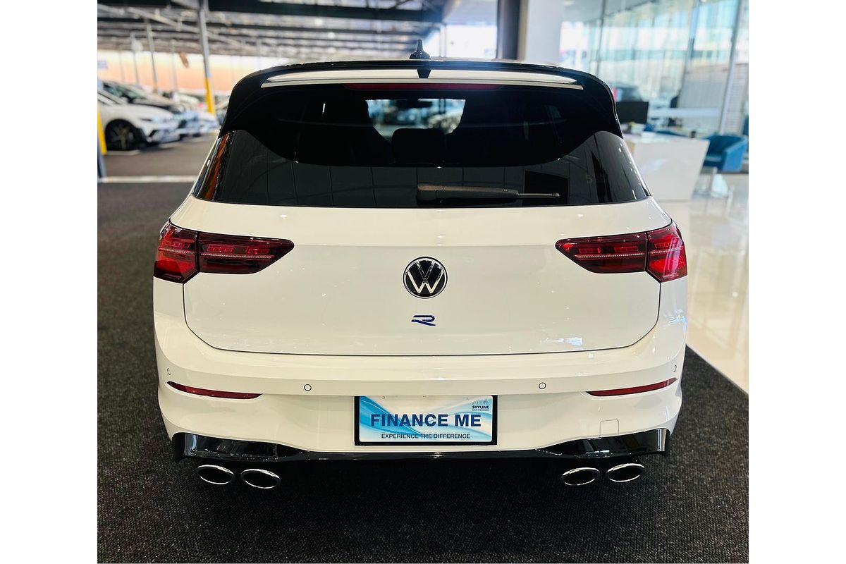 2022 Volkswagen Golf R 8