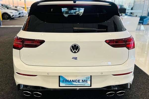 2022 Volkswagen Golf R 8