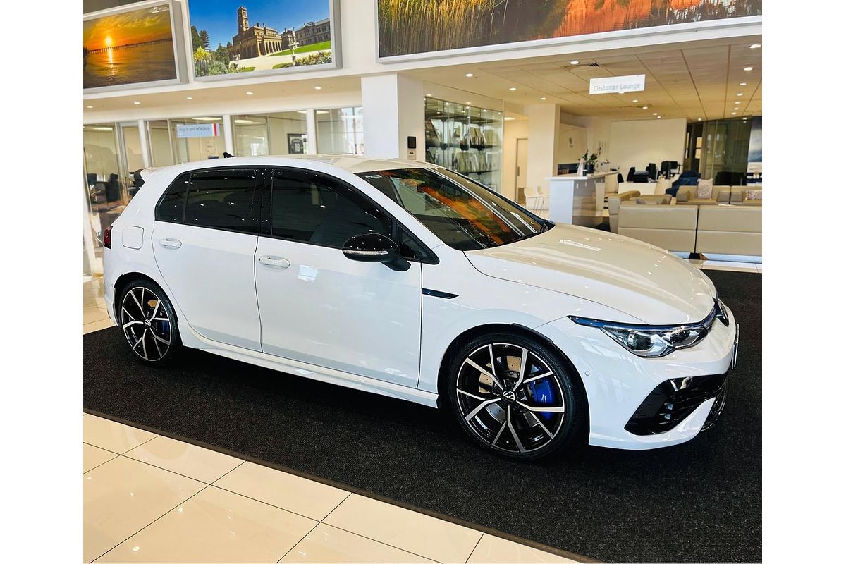 2022 Volkswagen Golf R 8