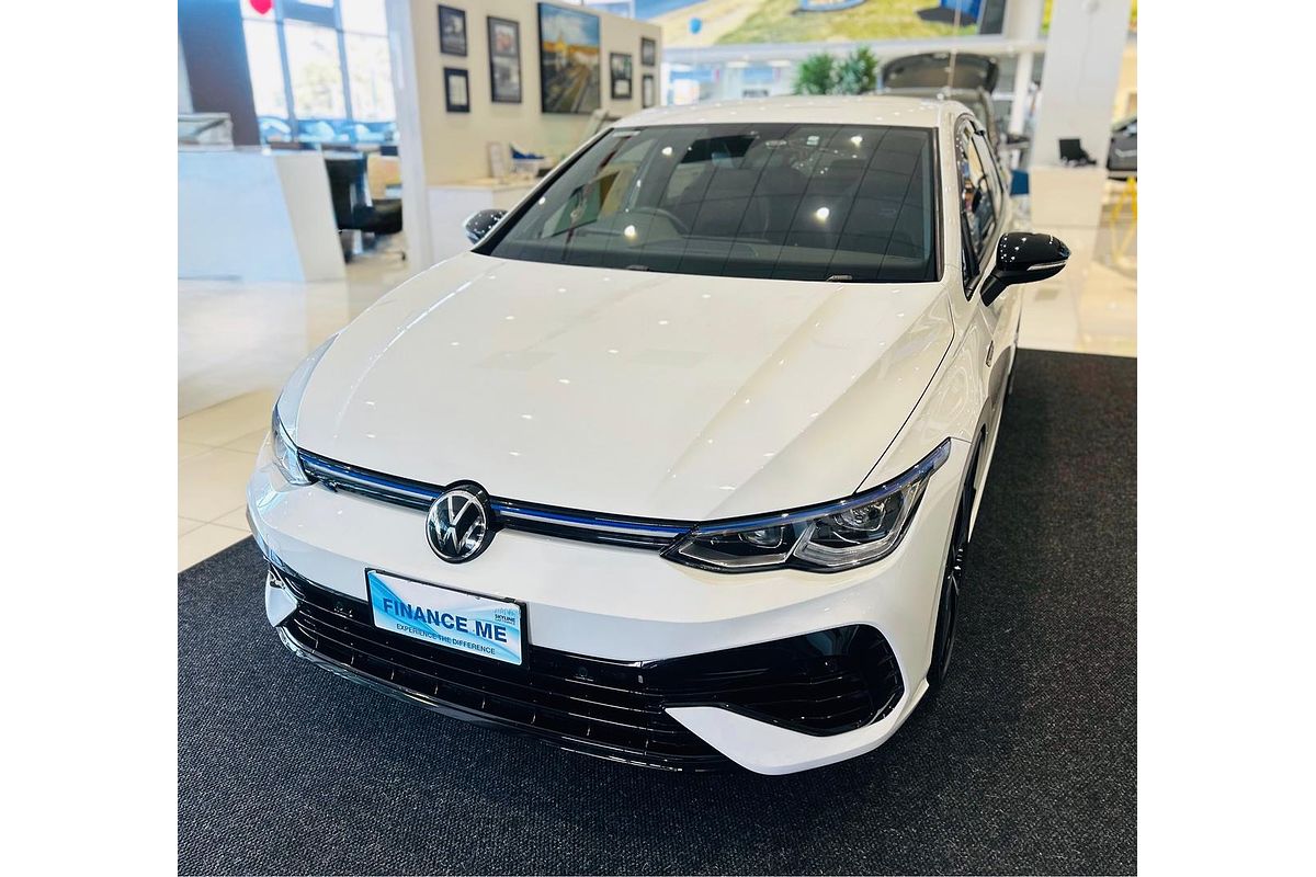 2022 Volkswagen Golf R 8