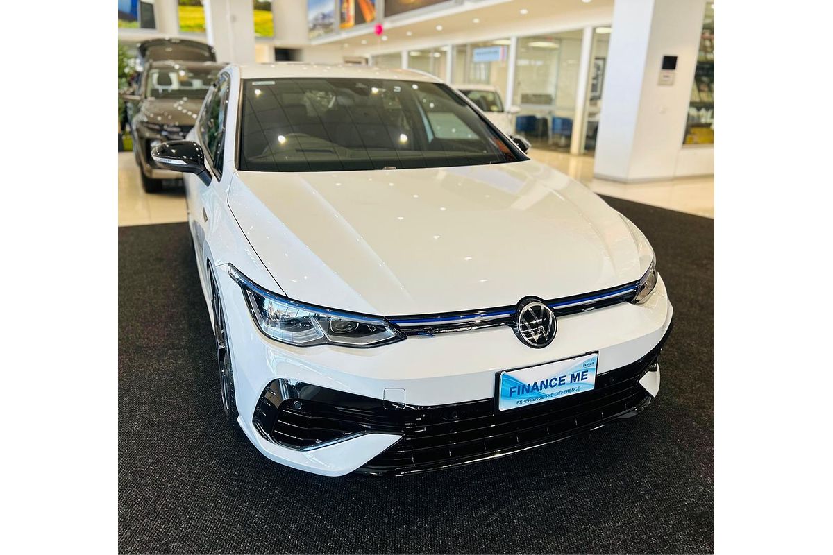 2022 Volkswagen Golf R 8