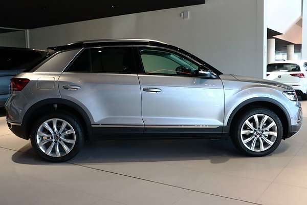2025 Volkswagen T-Roc 110TSI Style D11
