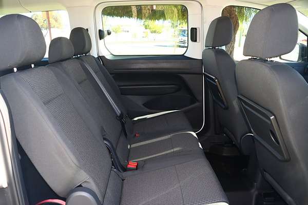 2025 Volkswagen Caddy TDI320 5 LWB