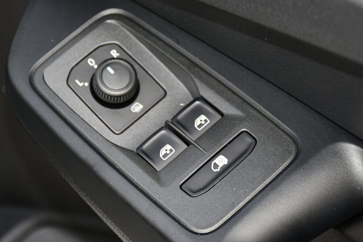 2025 Volkswagen Caddy TDI320 5 SWB