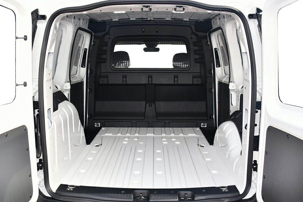 2025 Volkswagen Caddy TDI320 5 SWB