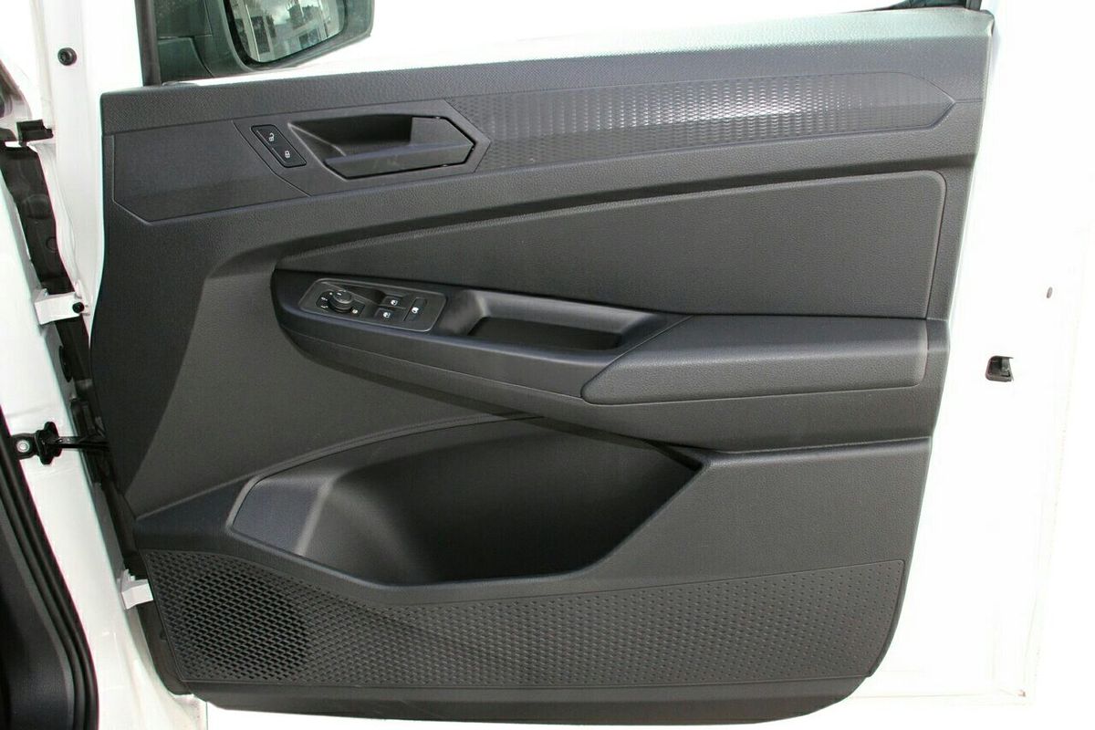 2025 Volkswagen Caddy TDI320 5 LWB