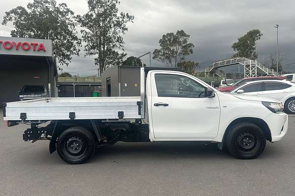 2016 Toyota Hilux Workmate TGN121R Rear Wheel Drive