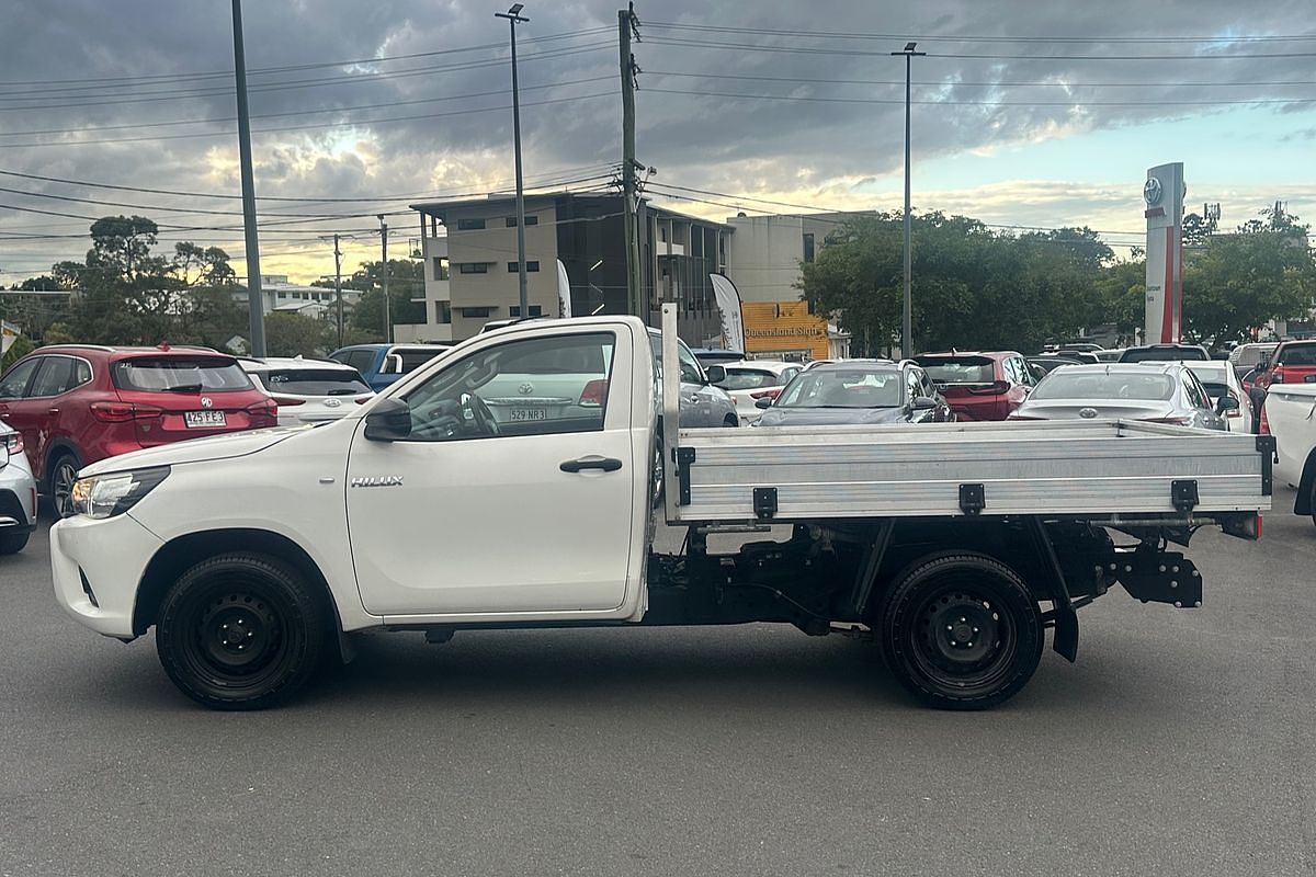 2016 Toyota Hilux Workmate TGN121R Rear Wheel Drive