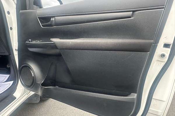 2016 Toyota Hilux Workmate TGN121R Rear Wheel Drive