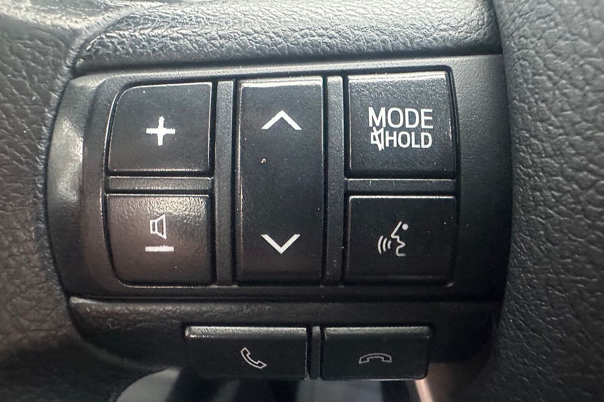 2016 Toyota Hilux Workmate TGN121R Rear Wheel Drive