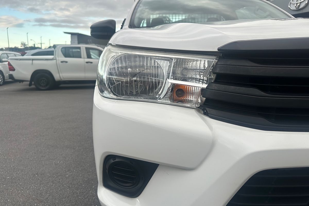 2016 Toyota Hilux Workmate TGN121R Rear Wheel Drive