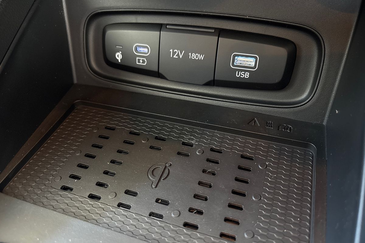 2025 Hyundai Venue Elite QX.V5